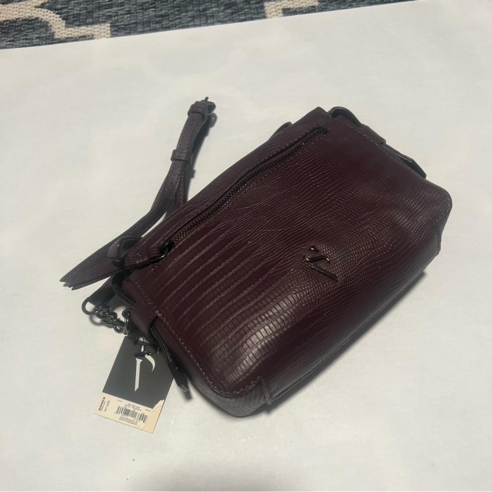 Simply Vera Vera Wang Burgundy Crossbody Bag
